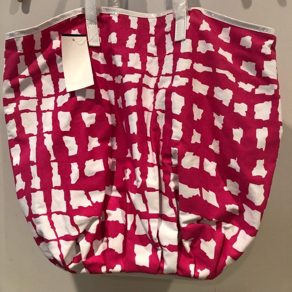 NWT Saks Fifth Ave Pink and White Bubble Bag - Picture 6 of 11